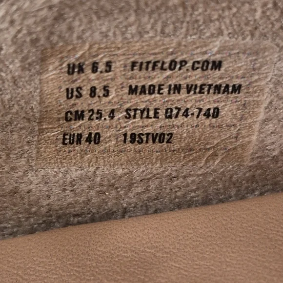 FitFlop Women's Tan Ballet Flats - Picture 12 of 13